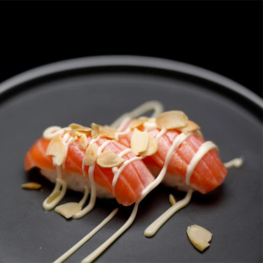 Nigiri preparati da Mori Parma